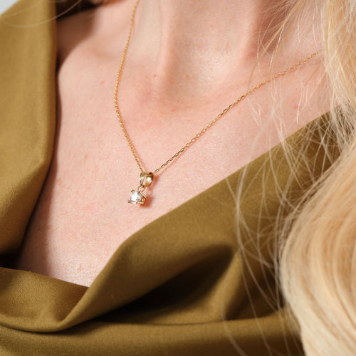 4 Prong Solitaire Necklace Solid Gold