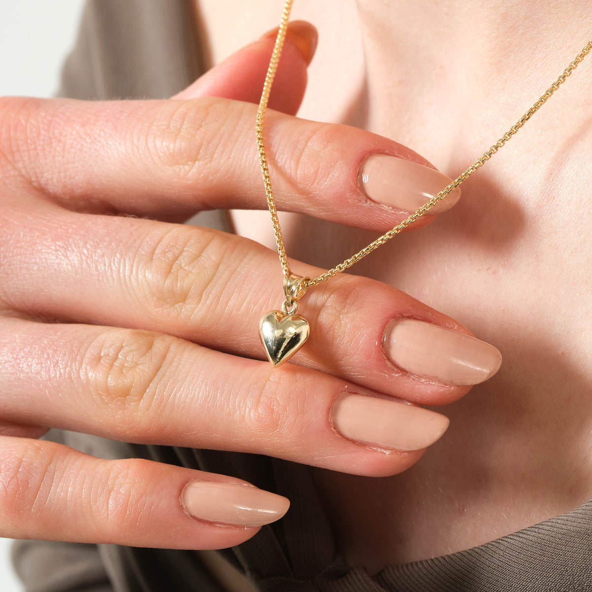 Puffy Heart Pendat Solid Gold