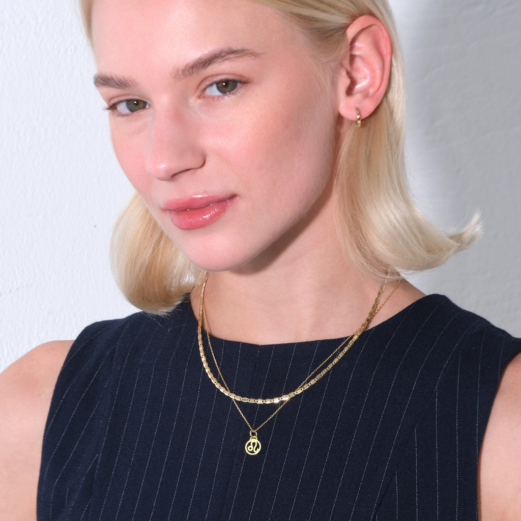 Leo Zodiac Charm Solid Gold
